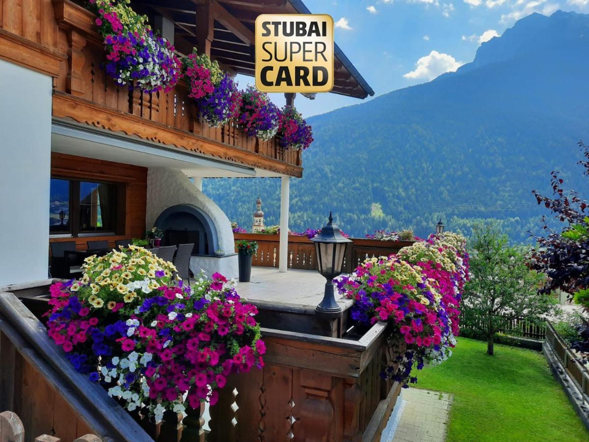 Ferienwohnung Auszeit Stubai Fulpmes Extérieur photo